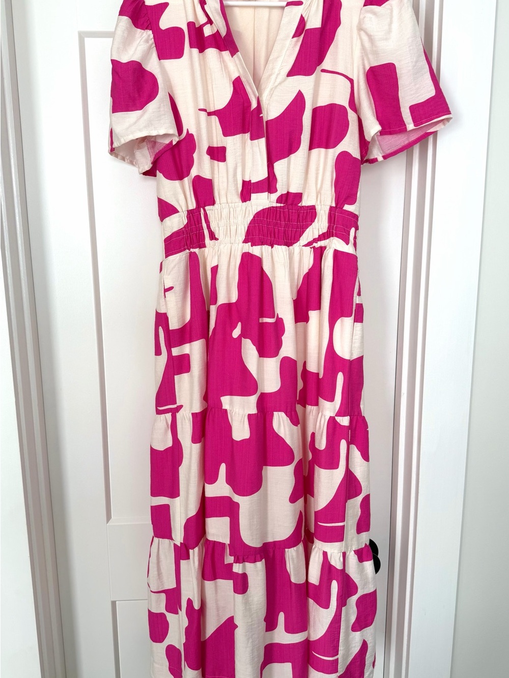 THML Women’s Fuchsia and Cream Patterned Tiered Dress